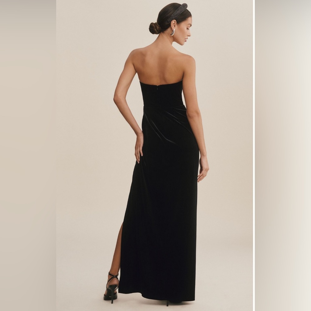 Anthropologie Jenny Yoo Cassandra Strapless
Stretch Velvet Gown, Black, Sz 12 - Picture 2 of 6